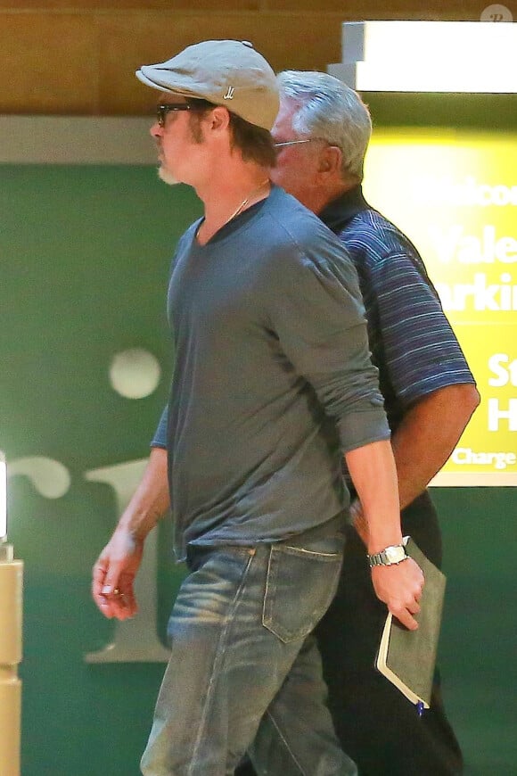 Brad Pitt et son père William Pitt, se rendant à une projection privée de Fury à Los Angeles le 10 août 2014