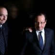 Jacques Chirac et François Hollande - Cérémonie de remise du Prix pour la prévention des conflits de la Fondation Chirac au musée du quai Branly à Paris, le 21 Novembre 2013