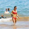 Alessandra Ambrosio profite de la plage à Maui, Hawaï, le 13 août 2014.