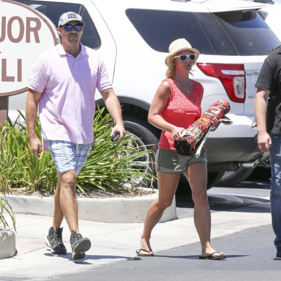 Britney Spears et  David Lucado vont au restaurant à Los Angeles, le 22 juillet 2014