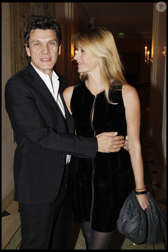 Marc Lavoine et Sarah à Paris, le 19 mars 2012.
