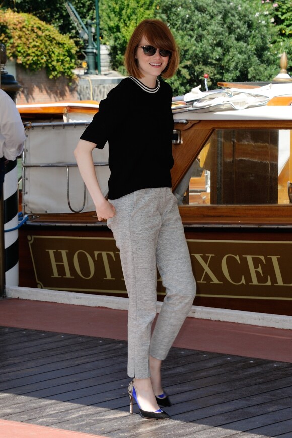 Emma Stone adopte la frange, tendance capillaire de la rentrée 2014