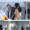 George Clooney reçoit la visite de sa fiancée Amal Alamuddin sur le tournage de la nouvelle publicité Nespresso à Cernobbio le 27 août 2014