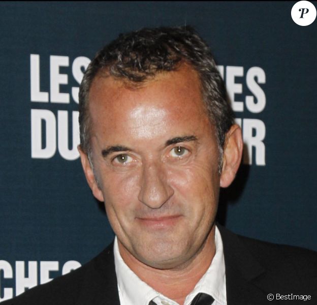 Christophe Dechavanne - Avant-première du film "Les marches du pouvoir" à l'UGC Normandie à Paris le 18 octobre 2011.