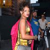 Rihanna, radieuse à New York pour la Fashion Week, porte une tenue entièrement siglée Marc Jacobs. Le 11 septembre 2014.