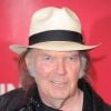Neil Young  lors des MusiCares Person of the Year Dinner au Los Angeles Convention Center du West Hall de Los Angeles, le 10 février 2012