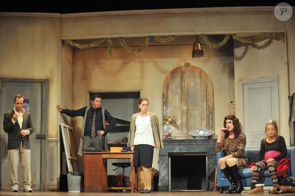 Benoit Moret, Marie Lanchas, Julien Ratel, Nicolas Lumbredas, Emmanuelle Bougerol - Filage de la pièce 'Le Père Noël est une Ordure' mise en scène par Pierre Palmade au Théâtre Tristan Bernard à Paris le 11 septembre 2014.