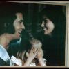 Elvis avec Priscilla et leur fille Lisa Marie - Photos de la garçonnière secrète d'Elvis Presley à Palm Springs. Elles ont été prises par le journaliste Roger Asquith il y a 50 ans.