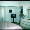 La chambre rose - Photos de la garçonnière secrète d'Elvis Presley à Palm Springs. Elles ont été prises par le journaliste Roger Asquith il y a 50 ans.