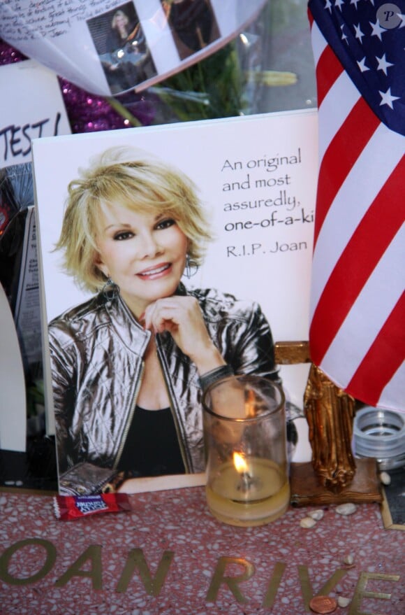 Hommage à Joan Rivers sur le Walk of Fame, le 6 septembre 2014 à Los Angeles.