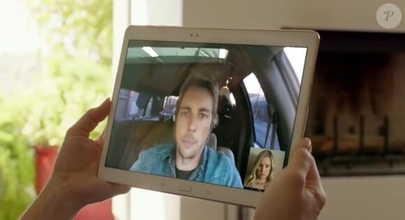 Dax Shepard dans une publicité Samsung pour la tablette Samsung Galaxy Tab S. (Capture d'écran)
