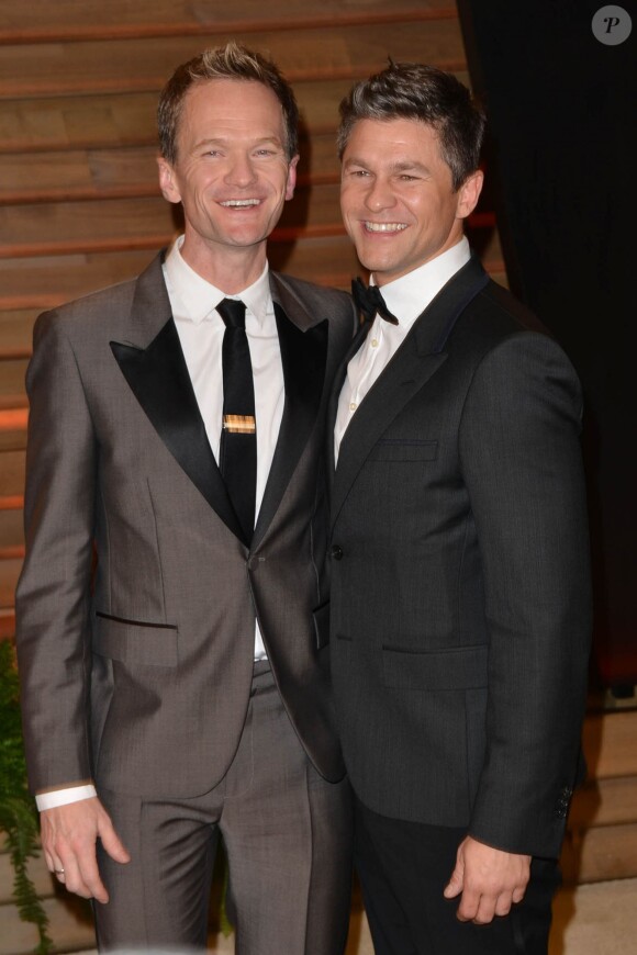 Neil Patrick Harris et David Burtka à la soirée Vanity Fair pour les Oscars, à Los Angeles le 3 mars 2014.