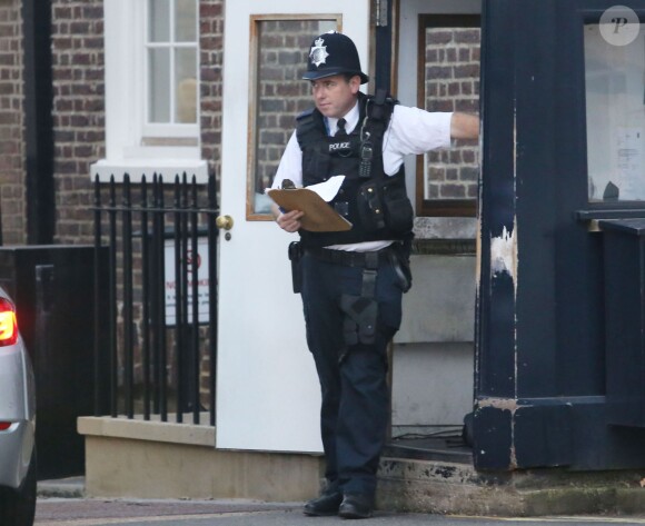 Des allées et venues ont eu lieu aux abords de Clarence House, à Londres, dans la soirée du 17 septembre 2014 pour la soirée des 30 ans du prince Harry.