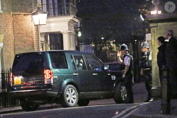 Des allées et venues ont eu lieu aux abords de Clarence House, à Londres, dans la soirée du 17 septembre 2014 pour la soirée des 30 ans du prince Harry.