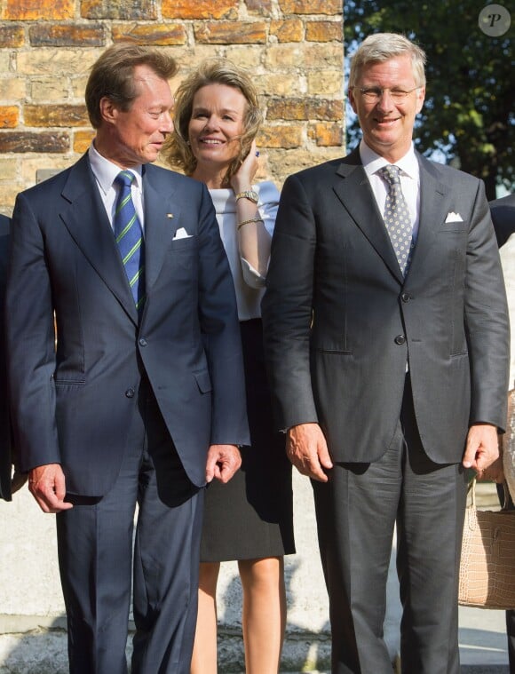 Le Grand-duc Henri de Luxembourg, la reine Mathilde et le roi Philippe de Belgique lors de la visite de l'église Sainte-Marie à Rostock pendant la rencontre des Chefs d'Etats germanophones, le 18 septembre 2014.18/09/2014 - Rostock