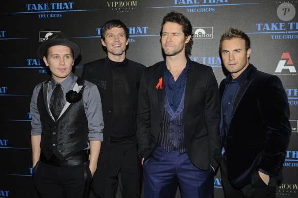 Jason Orange, Gary Barlow, Howard Donald et Mark Owen de Take That à Paris le 1er décembre 2008.