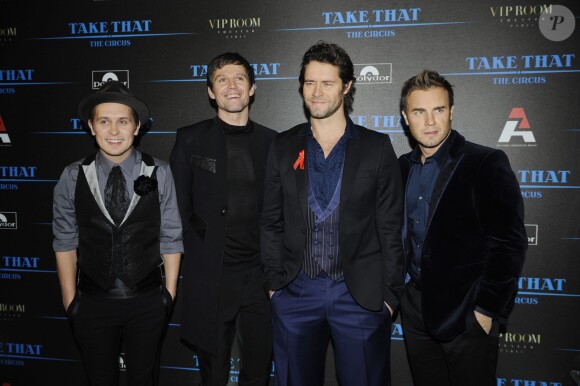 Jason Orange, Gary Barlow, Howard Donald et Mark Owen de Take That à Paris le 1er décembre 2008.