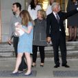  Chelsea Clinton Mezvinsky quitte le Lenox Hill Hospital avec son mari Marc Mezvinsky, leur fille Charlotte et ses parents Bill et Hillary Clinton  à New York, le 29 septembre 2014. 