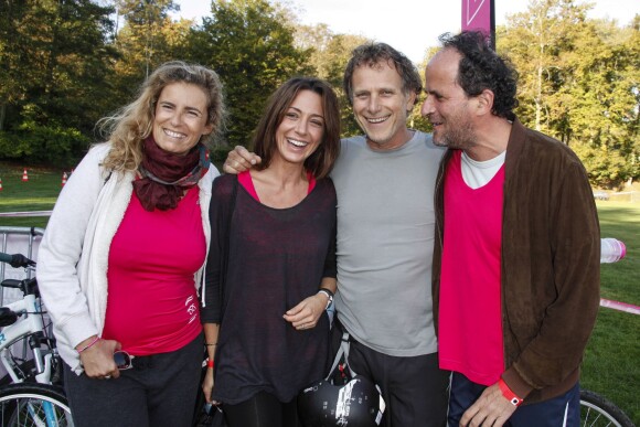 Lisa Azuelos, Virginie Guilhaume, Charles Berling et Lionel Abelanski au Triathlon des Roses dans le Domaine National de Saint-Cloud le 4 octobre 2014.