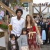 Dante Bonfim Costa Santos avec sa femme Jocelina et ses enfants Kindern Diogo et Sophia à Munich pour fêter l'Oktoberfest en famille le 5 octobre 2014