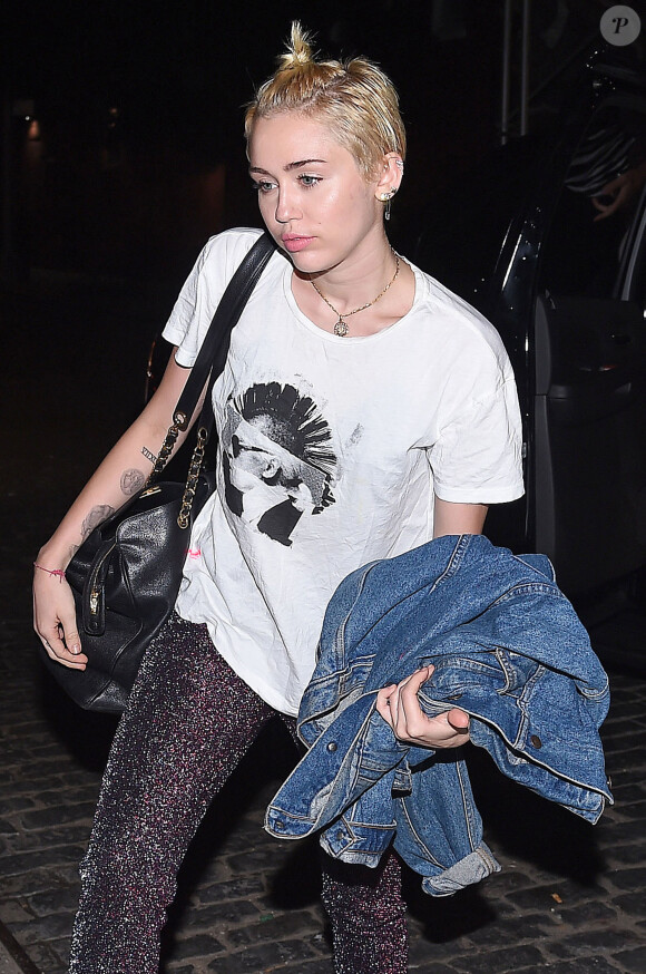 Miley Cyrus se rend dans un studio à New York, le 7 septembre 2014. 