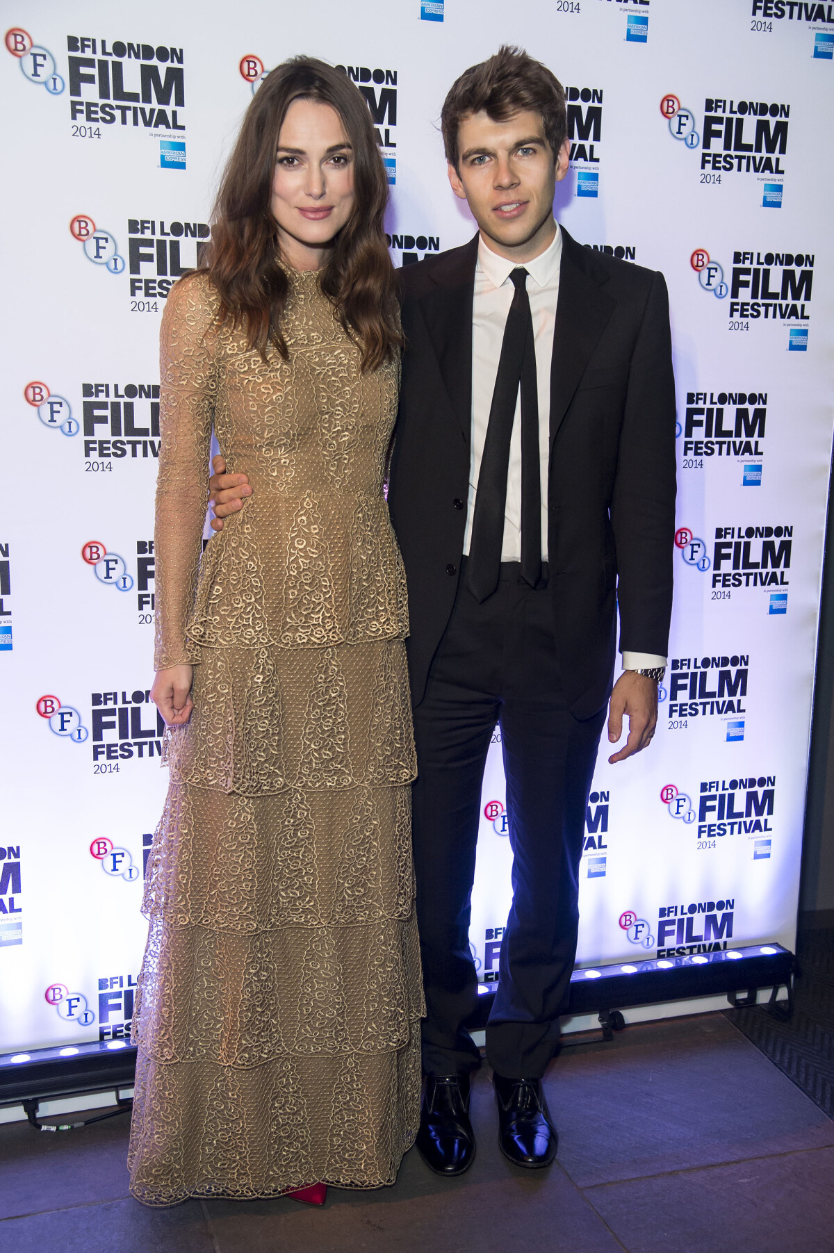 Vidéo : Keira Knightley et son mari James Righton à la soirée du film