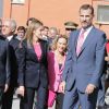 Le roi Felipe VI et la reine Letizia d'Espagne assistent à la rentrée scolaire 2014-2015 au lycée professionnel "Valle del Cidacos" à Calahorra, La Rioja, le 7 octobre 2014.