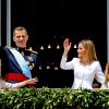 Photo du jour du couronnement du roi Felipe VI d'Espagne le 19 juin 2014 à Madrid, en présence de son épouse Letizia et de leurs filles Leonor et Sofia.