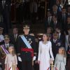 Photo du jour du couronnement du roi Felipe VI d'Espagne le 19 juin 2014 à Madrid, en présence de son épouse Letizia et de leurs filles Leonor et Sofia.