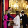Le roi Felipe VI et la reine Letizia d'Espagne recevaient le 1er octobre 2014 le couple présidentiel hondurien à Madrid.