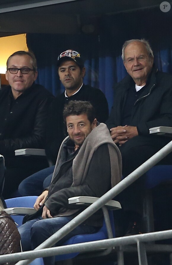 Patrick Bruel, Jamel Debbouze, Marc Ladreit de Lacharrière lors du match France-Portugal (2-1) au Stade de France à Saint-Denis, le 11 octobre 2014