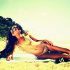 Zoë Kravitz en bikini sur Instagram, le 14 octobre 2014.