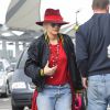 Rita Ora quitte son domicile et se rend à l'aéroport d'Heathrow à Londres, le 20 octobre 2014.