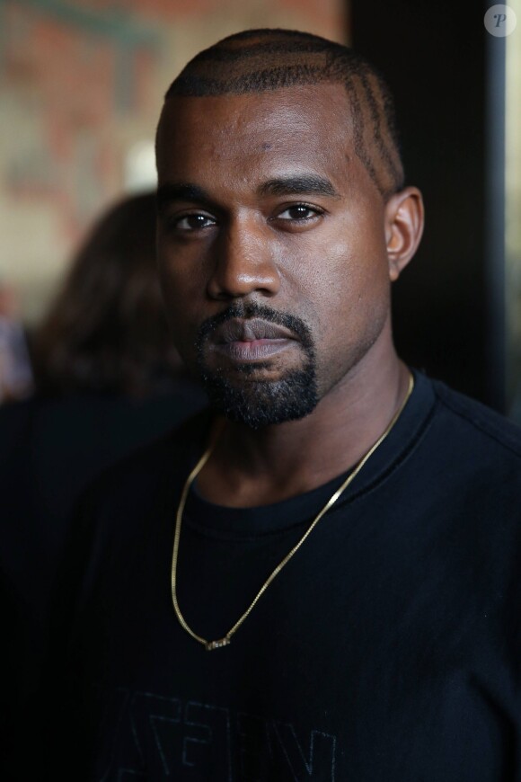 Kanye West - People au défilé Givenchy prêt-à-porter printemps-été 2015 à Paris le 28 septembre 2014.