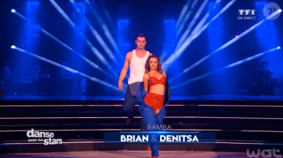 Denitsa très sensuelle dans Danse avec les stars 5 sur TF1, le 25 octobre 2014.