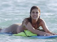 Kate Walsh surfeuse tonique et sexy : À presque 50 ans la star assure !