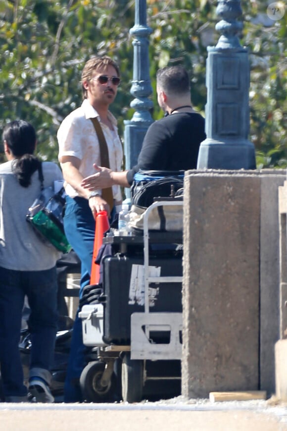 Ryan Gosling sur le tournage du film "The Nice Guys" à Atlanta, le 27 octobre 2014.