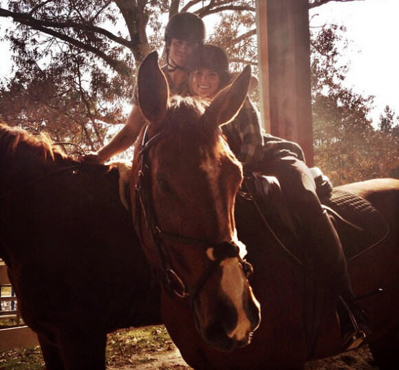 Ian Somerhalder a posté cette adorable photo de lui et de sa girlfriend Nikki Reed sur Instagram, le 28 octobre 2014.