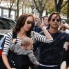 Tamara Ecclestone et Jay Rutland et leur fille Sophia au marché Montaigne à Paris, le 20 septembre 2014