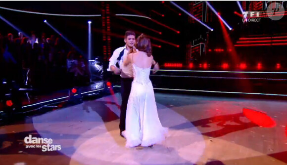 Rayane Bensetti et Denitsa Ikonomova dans Danse avec les stars 5 sur TF1, le samedi 1er novembre 2014