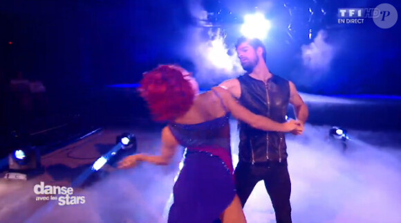 Miguel Angel Munoz et Fauve Hautot dans Danse avec les stars 5 sur TF1, le samedi 1er novembre 2014