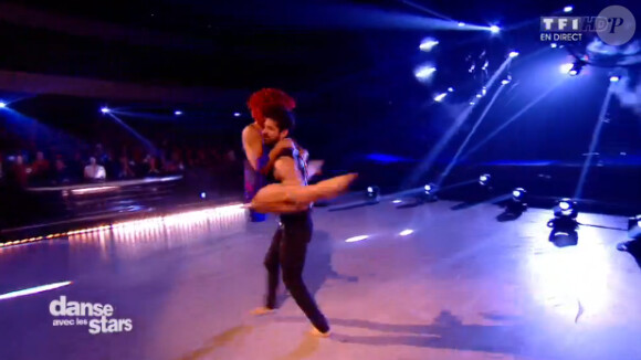 Miguel Angel Munoz et Fauve Hautot dans Danse avec les stars 5 sur TF1, le samedi 1er novembre 2014