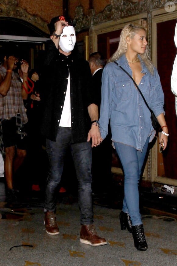 Zac Efron lors d'une soirée d'Halloween avec sa nouvelle girlfriend Sami Miro à Los Angeles, le 31 octobre 2014.