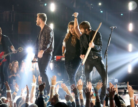 Lady Antebellum sur la scène des CMA Awards à Nashville, le 5 novembre 2014.