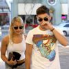 Zac Efron et sa chérie Sami Miro en promenade à Los Angeles, le 5 novembre 2014