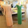 Cinq robes ayant appartenu à Lady Di seront au coeur de la vente aux enchères annuelle Icônes et Idoles de Julien's Auctions les 5 et 6 décembre 2014 à Beverly Hills. Les lots ont été présentés à la presse le 12 novembre 2014 à la Ross Art Gallery à New York.
