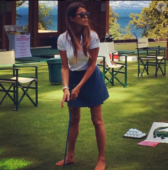 L'animatrice Karine Ferri lors du Evian Championship : initiation au golf, le 14 septembre 2014