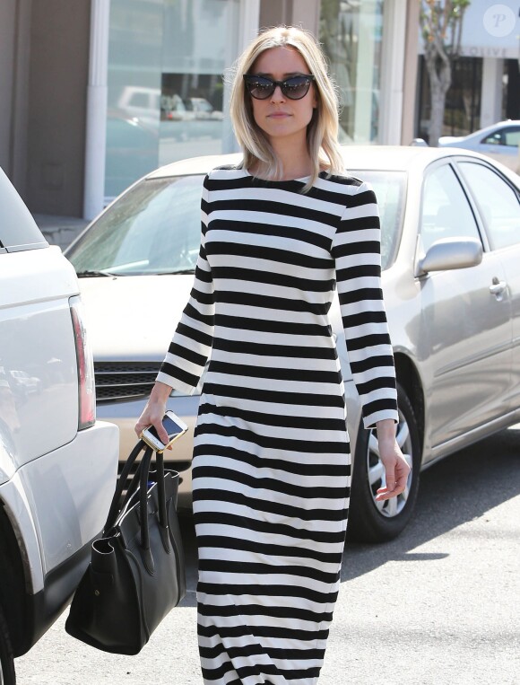 Kristin Cavallari se promène dans les rues de West Hollywood, le 23 octobre 2014  Former reality star and busy mom Kristin Cavallari shows off her skinny figure while out and about in West Hollywood, California on October 23, 201423/10/2014 - West Hollywood