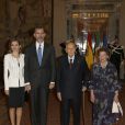 Le roi Felipe VI et la reine Letizia d'Espagne ont été reçus par le président italien Giorgio Napolitano et sa femme Clio Maria Bittoni au palais du Quirinal à Rome, le 19 novembre 2014, lors de leur visite officielle inaugurale.