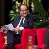 François Hollande et Anne Hidalgo à l'Hôtel de ville de Paris le 21 novembre 2014 pour le dîner annuel du CREFORM. 